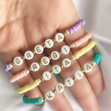 DIY Pulsera Pucas Letra Dorada